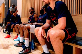 友博注册 -达拉斯独行侠发布备战花絮，关键时刻主帅复盘，葡超任务艰巨，阵容厚度经受考验的简单介绍