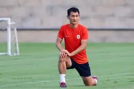 友博登录 -山东泰山发布京鲁大战海报