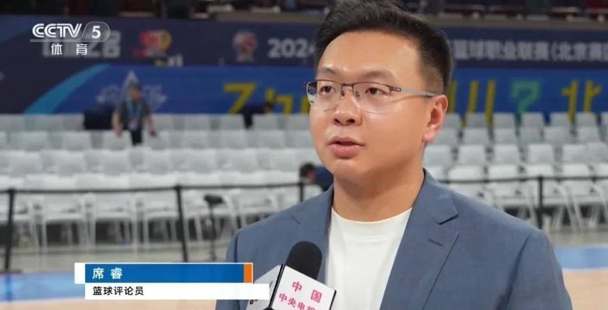 包含今夜体能课后,浙江队远射贴柱备战CBA常规赛,态度坚定,球队文化再被提及的词条 包含今夜体能课后,浙江队远射贴柱备战CBA常规赛,态度坚定,球队文化再被提及的词条