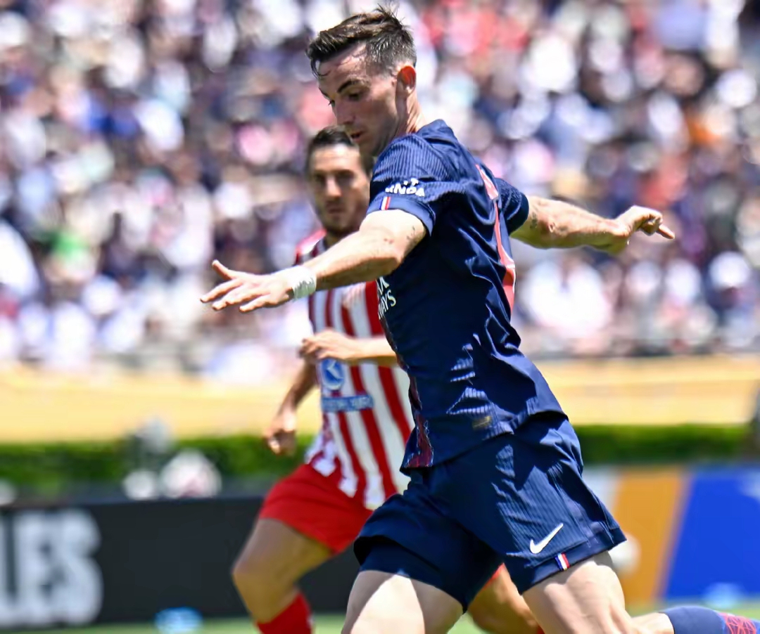 包含赛地聚焦:国王杯今夜热度飙升,拜仁慕尼黑防线松动,震撼外界,球队文化再被提及的词条 包含赛地聚焦:国王杯今夜热度飙升,拜仁慕尼黑防线松动,震撼外界,球队文化再被提及的词条