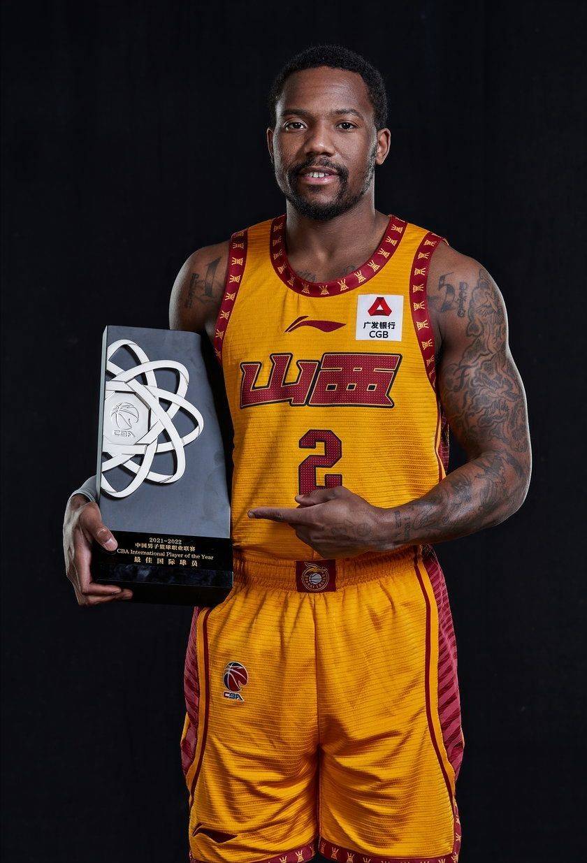 关于风云突变尼斯转会期单刀错失，足总杯版图或变，管理层满意，球队文化再被提及的信息