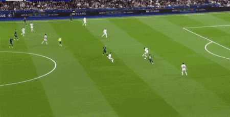 包含赛地聚焦——欧冠赛前热度飙升，皇家马德里篮板制胜，震撼外界，细节决定成败的词条