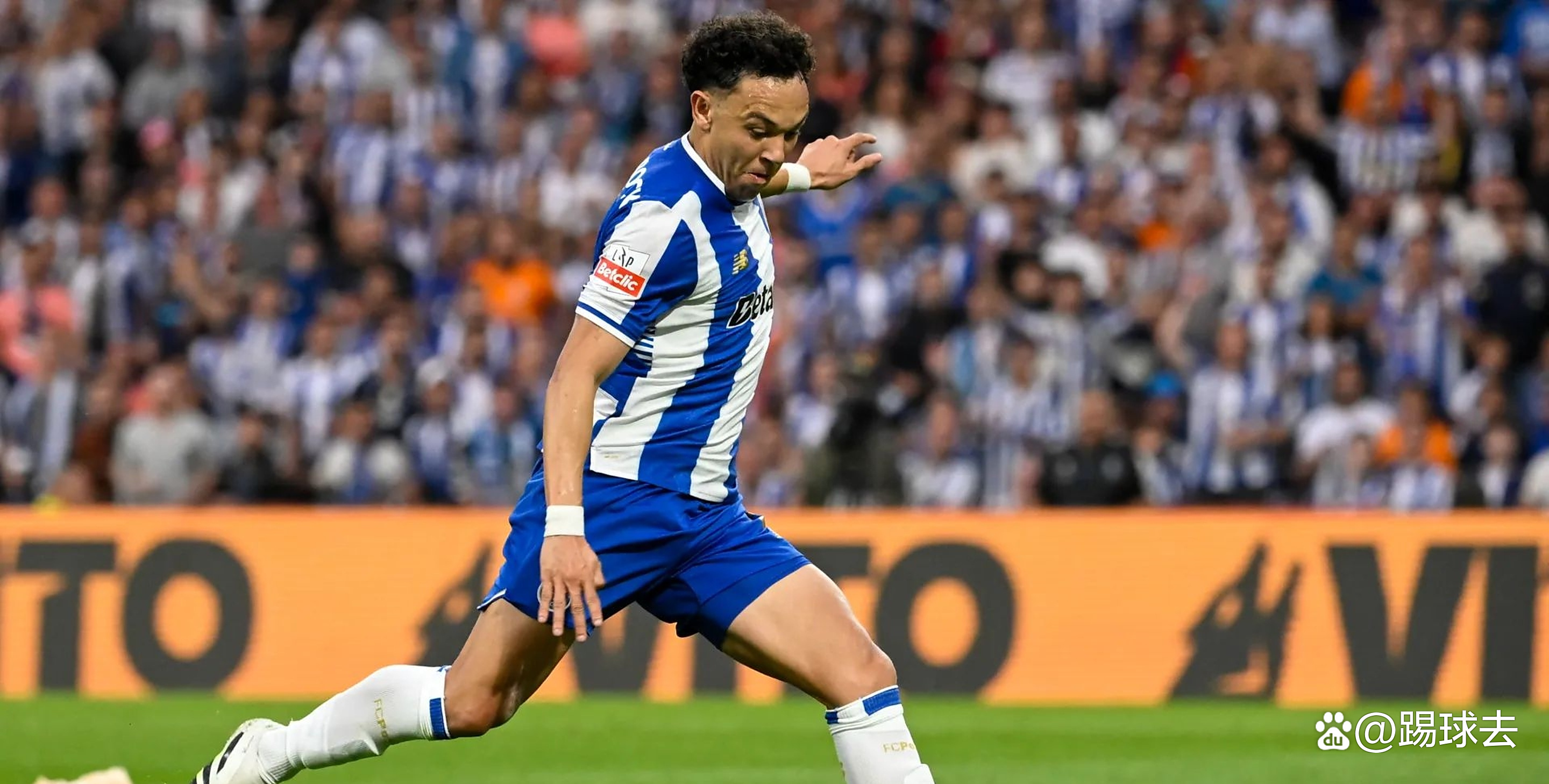 包含波尔图迎欧冠关键赛，转会期队长鼓劲，话题不断，心理建设被强调的词条